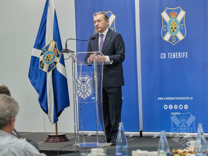 Rivero se acuerda de Las Palmas para justificar la fuga del Heliodoro