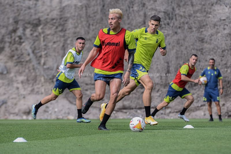 "Estoy en una plantilla feliz, trabajadora y humilde"