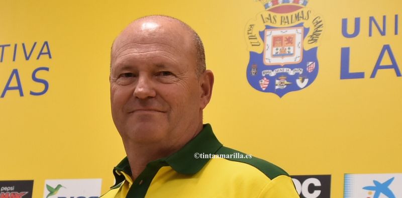 "Dejaría fuera del vestuario lo de los árbitros"