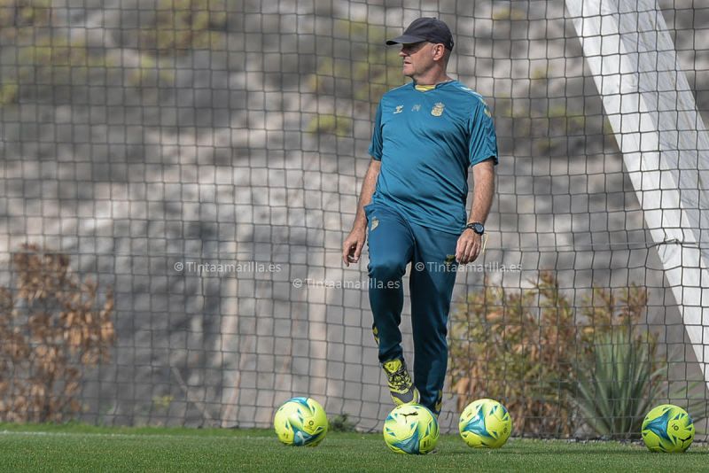"Pepe Mel no sería titular en mi equipo"