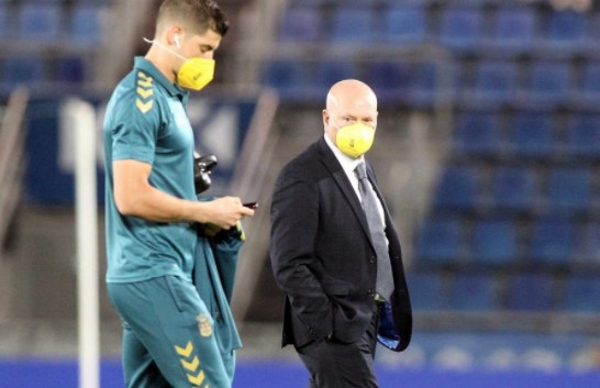 Un recado de Mel: "La cantera canaria es magnífica; es una pena no usarla"