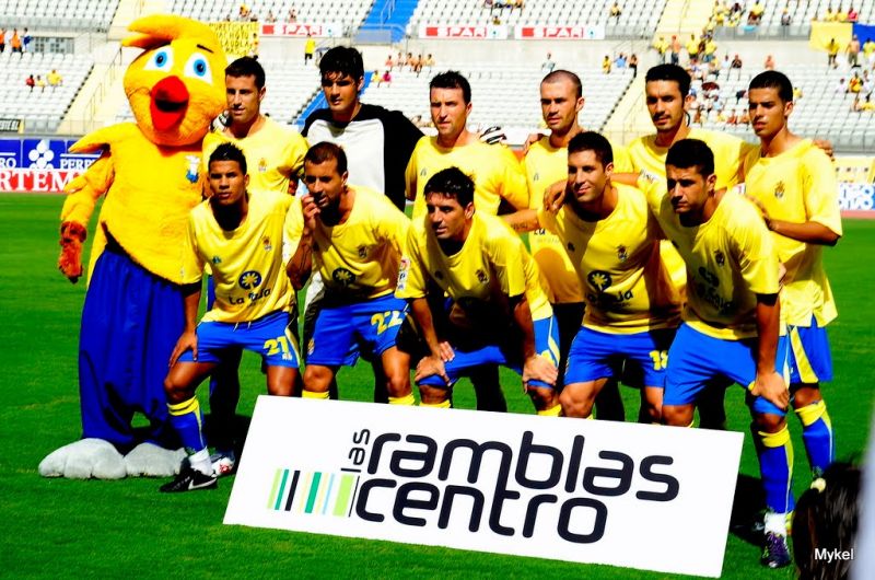 Una década del estreno de dos futuros internacionales