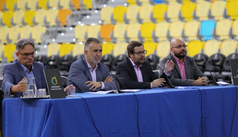 200 jóvenes y los valores del deporte