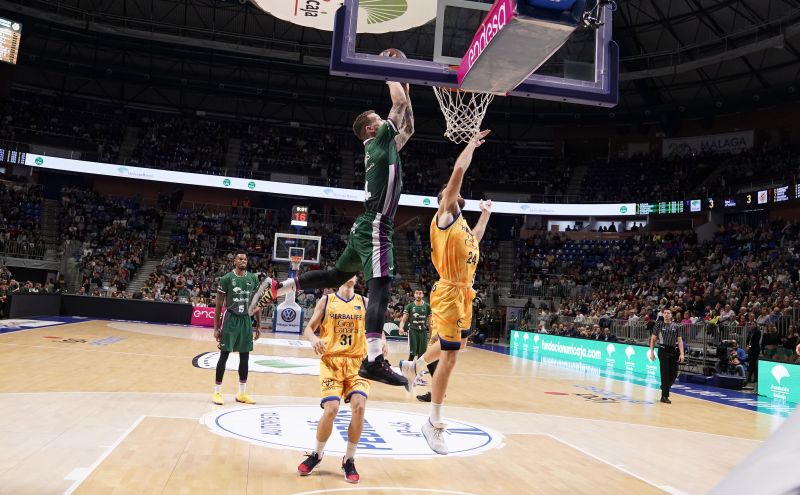 79-76: El Gran Canaria roza el triunfo en Málaga