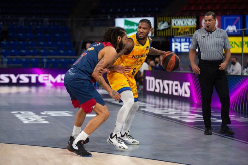 78-99: El Granca le pinta la cara al campeón