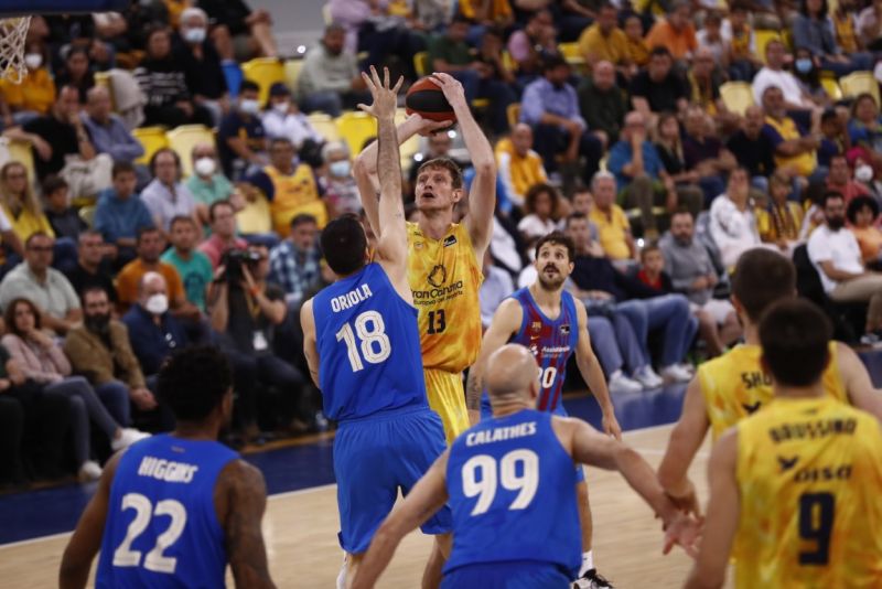 86-88: El Gran Canaria se despide dando guerra