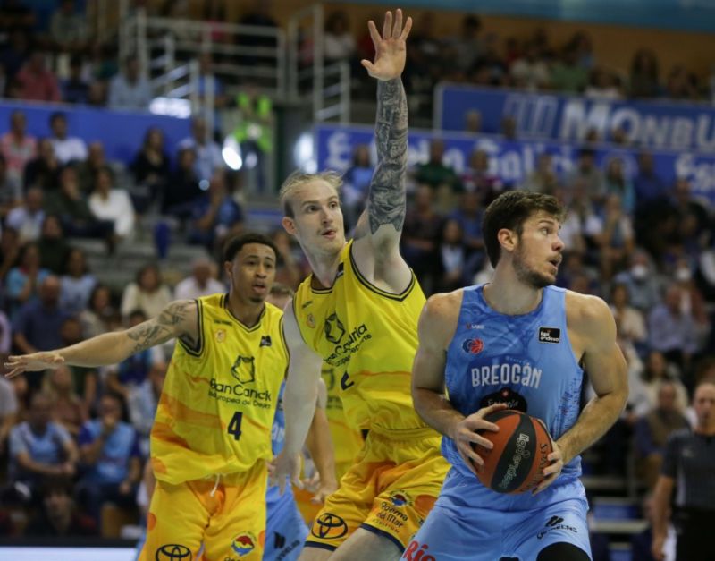 53-71: Defensa y equipo, insignias de otra victoria del Granca