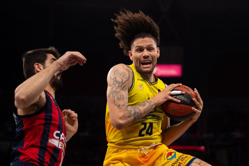 101-97: Un Granca desatado pone en apuros al Baskonia