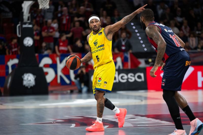 79-88: El Granca funde los plomos a Dusko