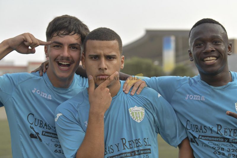 Raúl García, el relevo de Escandell en el Efesé, Terrats, el goleador juvenil Raúl, ...