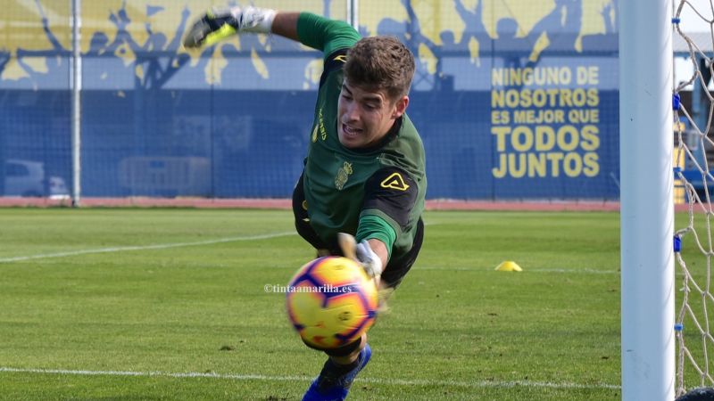 "Estamos con Herrera; los jugadores deben dar un golpe sobre la mesa"