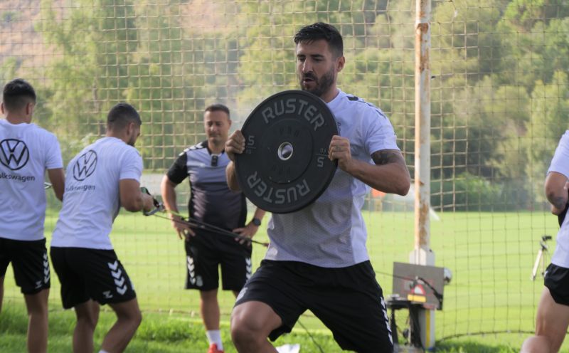La definitiva plantilla de la UD sigue en proceso