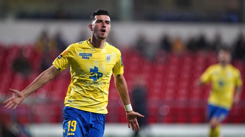 Portugal disfruta del Rafa Mujica más goleador