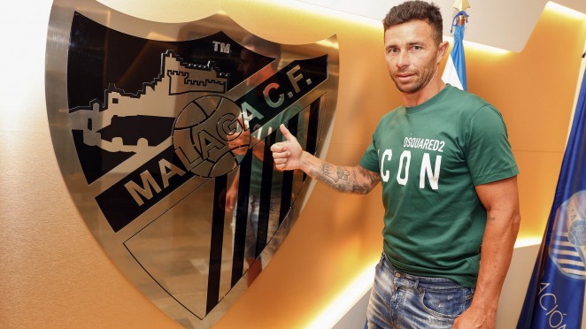 El Málaga ya tiene a Rubén Castro en sus filas