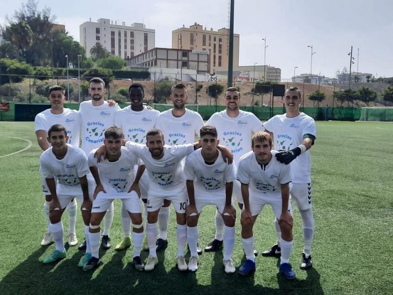 2-1: El Tenisca pierde con el Viera pero pasa ronda 