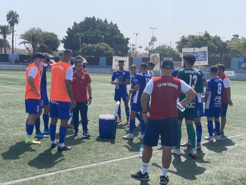 Un punto para el Sanfer y goleada al San Mateo