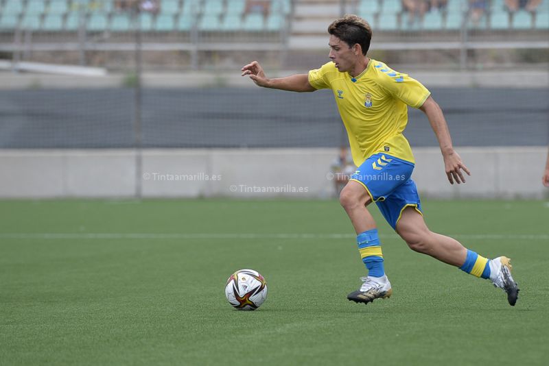 0-0: El filial logra otro punto ante un notable Ceuta 