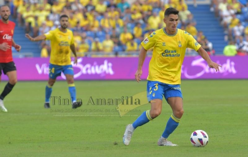 "Nunca he dejado de ser jugador de Las Palmas"