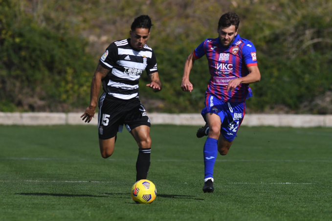 El Cartagena ensaya con el CSKA Moscú pero reserva titulares