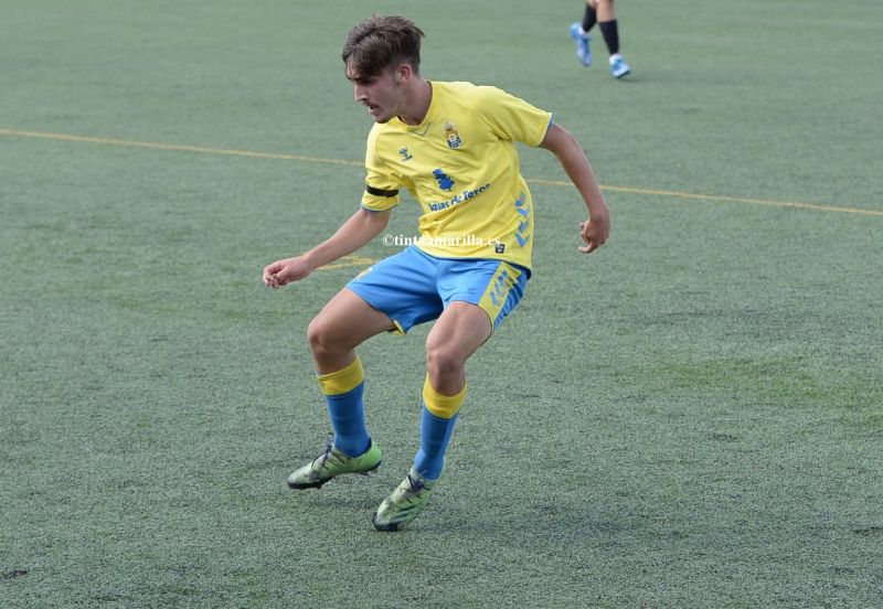 La UD se da un festín en el inicio de la DH juvenil de Canarias