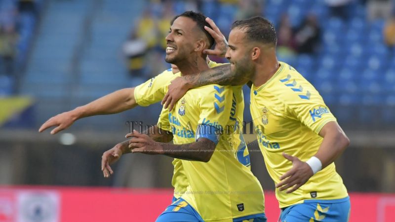 1-0: Viera y Valles no dejan arriar la bandera