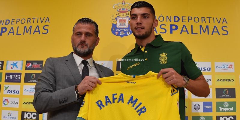 "A Las Palmas le gustaría quedarse con Rafa Mir"