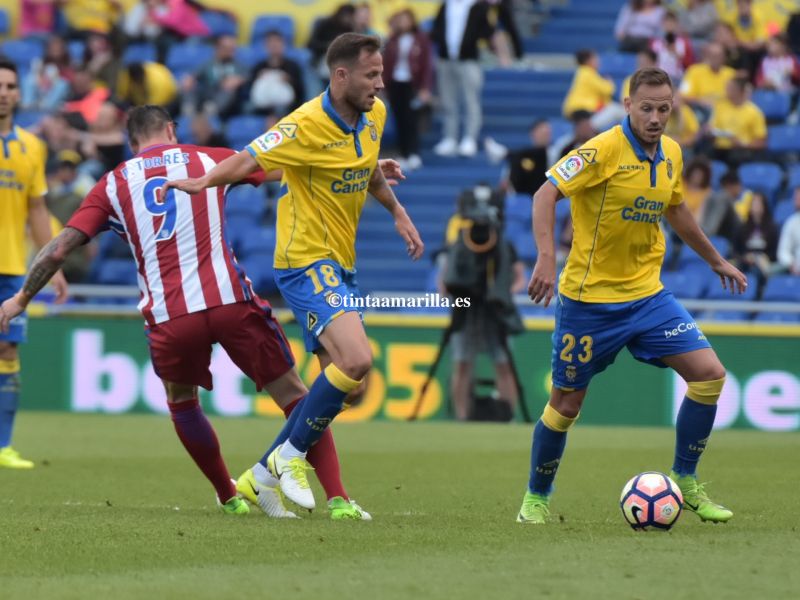 Los gemelos Castellano, juntos en la Liga 616 días después