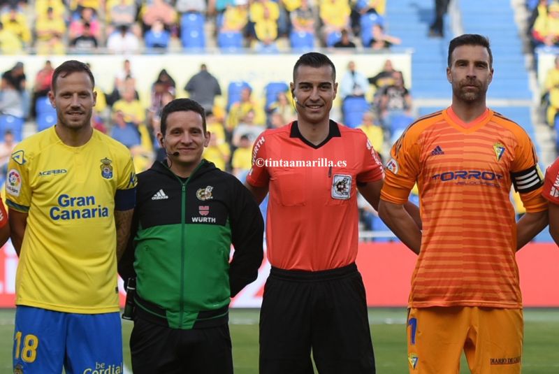 El balear Varón repite como árbitro del UD-Cádiz
