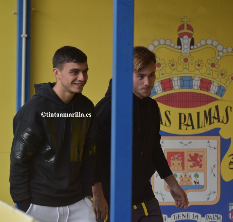 Pedri, con sus compañeros de filiales