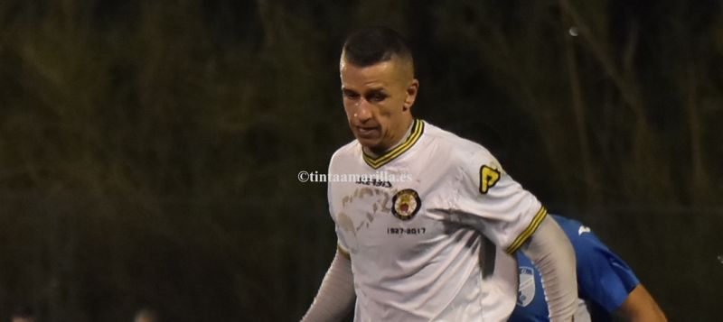 Arucas y Teror pisan los talones del líder Guía