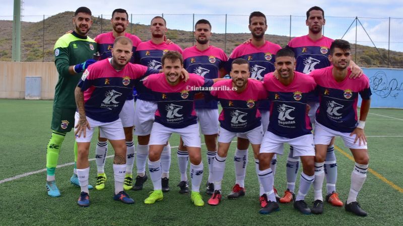 El Tenisca ironiza con la pérdida del primer puesto