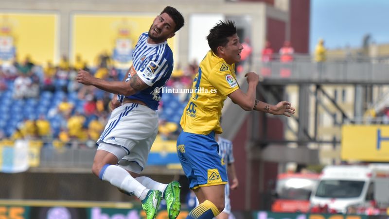 Raúl Navas firma por la UD y se incorpora al equipo en Marbella