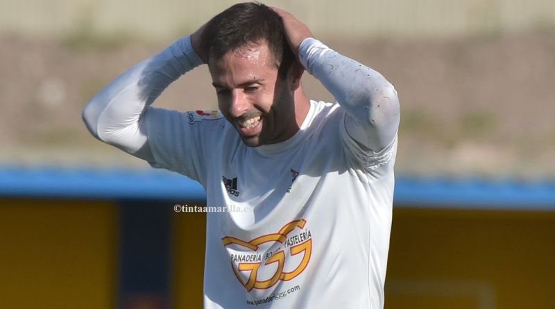 El ex amarillo Sandro Ramírez, a la India