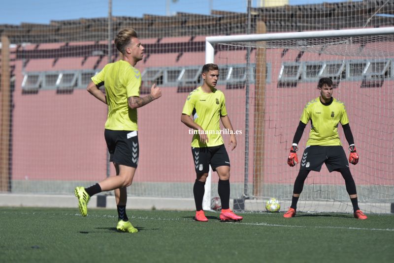 Juan Fernández vuelve al filial para visitar a Las Rozas
