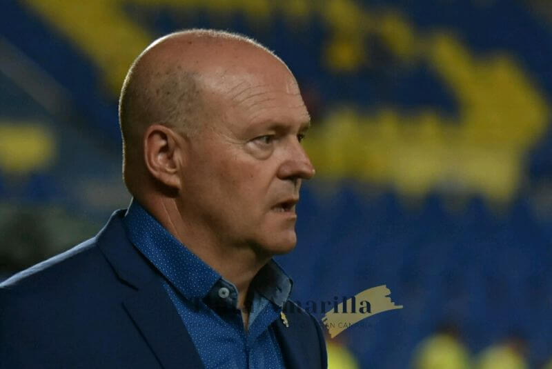 "Le he dicho a Viera que, viendo a Pedri, puede volver a China"