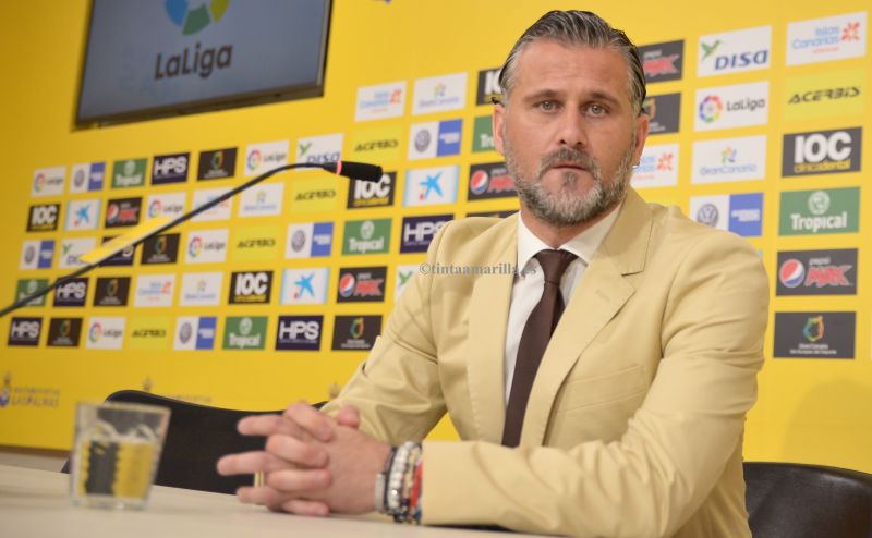 "No cambio nuestra plantilla por la del Málaga"