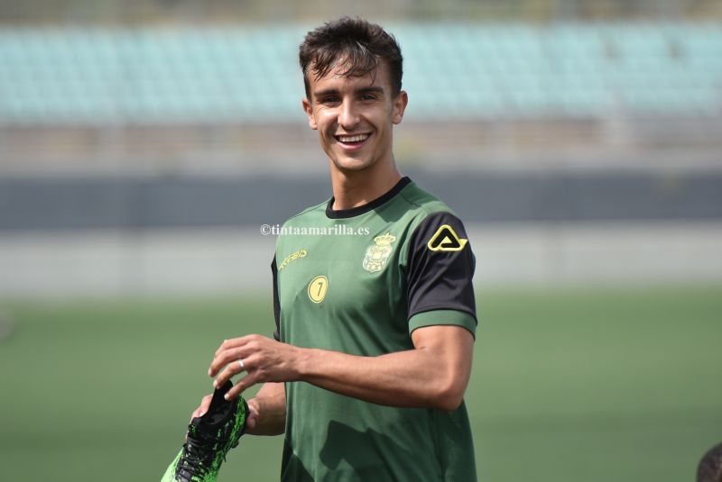 Carlos González espera ser el siguiente debut
