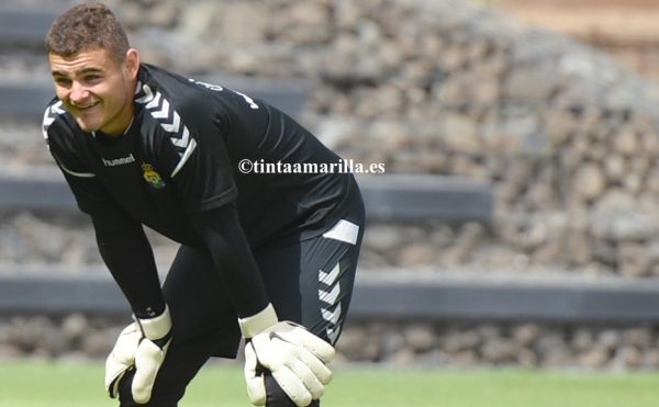 Hankins jugó los dos partidos con la sub21 de Gibraltar