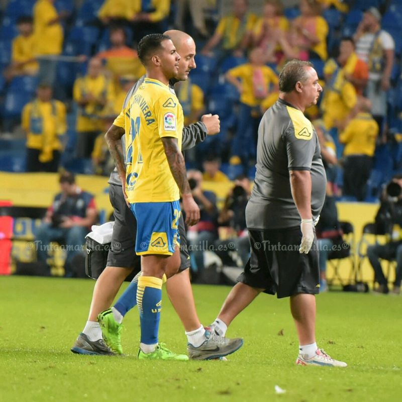 Viera: contratiempo para la UD y para la Roja