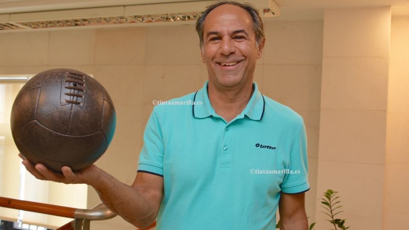 Hace 40 años llegó el Profe Farías