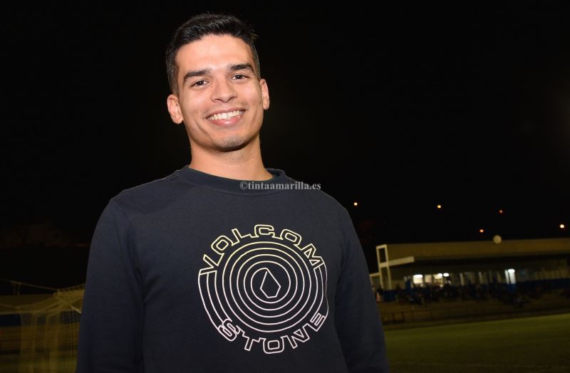 El zurdo Adrián Sánchez ficha por el Viera