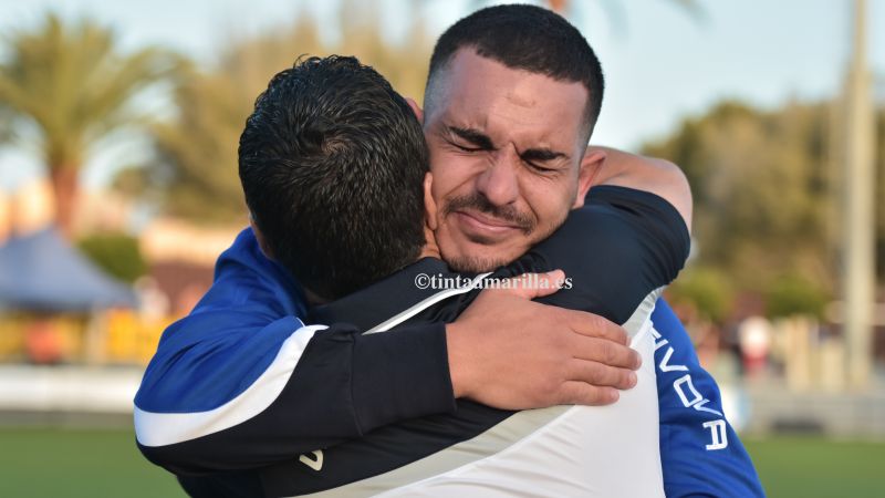 "Estoy orgulloso de mis jugadores; no nos hemos rendido nunca"