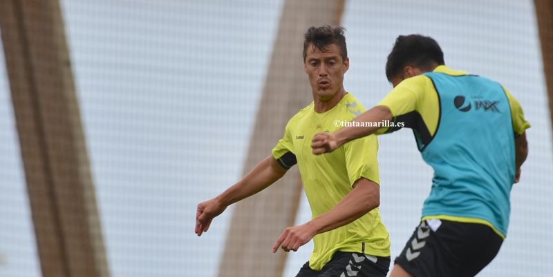 Mantovani se ve titular en el debut ante el Huesca