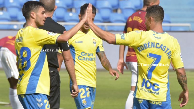 La búsqueda del gol, primer encargo a Helguera