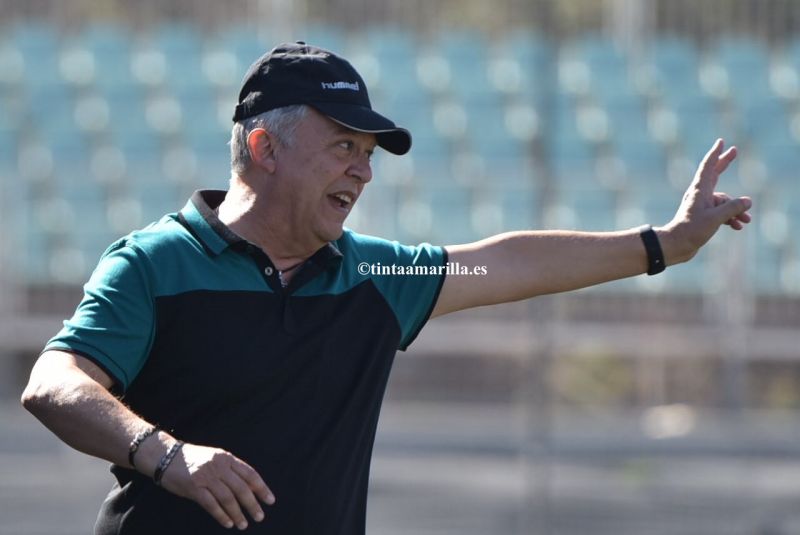 Cicovic dirigirá dos partidos al filial por sanción de Rodríguez