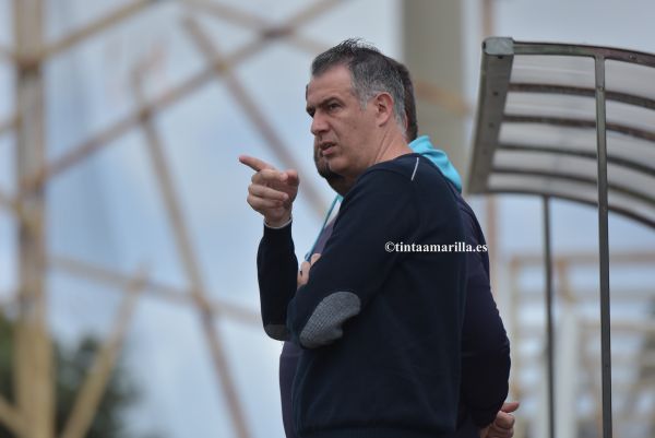 "Empatamos con 8 jugadores porque tengo un equipo con dos c..."