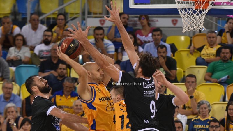 Granca descarrila en la jugada final