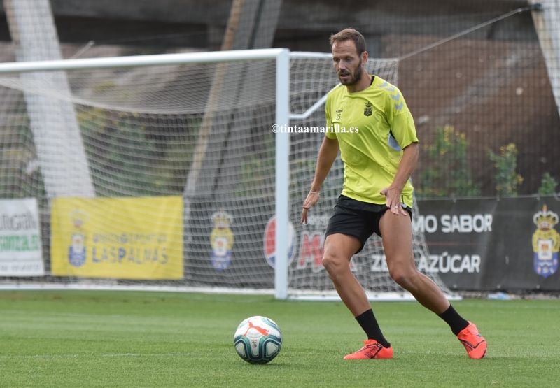 Dani Castellano apuntala la plantilla del Tamaraceite