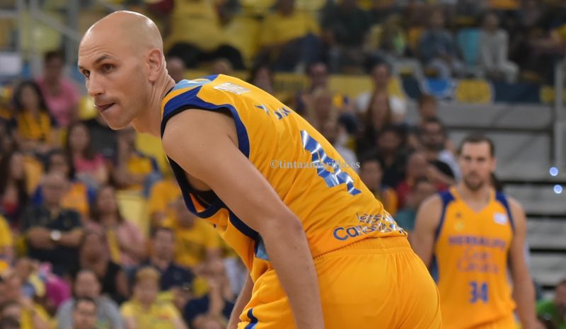 "Kyle es muy difícil de defender"