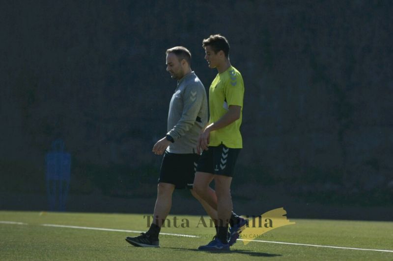 Varela, De Galarreta y Lemos opositan para el derbi
